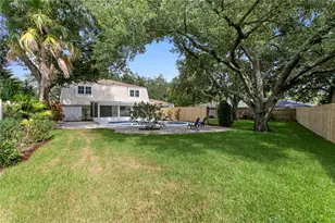 13305 Golf Crest Cir, Tampa, FL 33618 - Photo 55