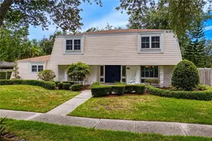 13305 Golf Crest Cir, Tampa, FL 33618 - Photo 3