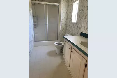 8929 Honeywell Road, Gibsonton, FL 33534 - Photo 9