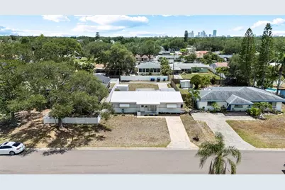 782 42nd Avenue NE, Saint Petersburg, FL 33703 - Photo 31