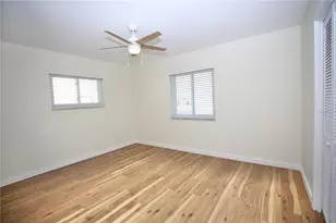 827 La Jolla Ave, Sun City Center, FL 33573 - Photo 27