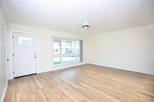 827 La Jolla Ave, Sun City Center, FL 33573 - Photo 19