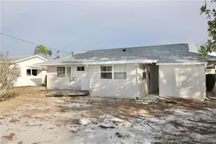 827 La Jolla Ave, Sun City Center, FL 33573 - Photo 31