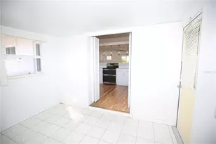 827 La Jolla Ave, Sun City Center, FL 33573 - Photo 17