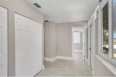 703 16th Street NW, Largo, FL 33770 - Photo 7