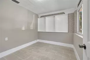 703 16th Ave NW, Largo, FL 33770 - Photo 9