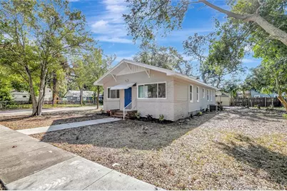 703 16th Street NW, Largo, FL 33770 - Photo 3
