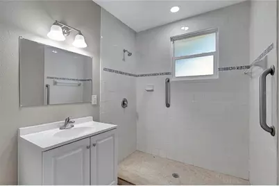 703 16th Street NW, Largo, FL 33770 - Photo 27
