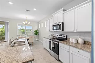 8136 Wheat Stone Dr, Zephyrhills, FL 33540 - Photo 25