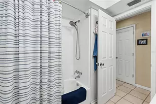 13651 Imperial Grove Dr N, Largo, FL 33774 - Photo 9