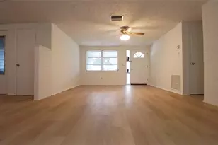 2109 Shannon Dr, Holiday, FL 34690 - Photo 5