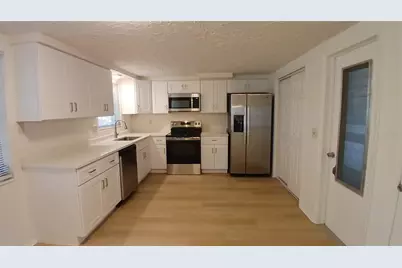 2109 Shannon Drive, Holiday, FL 34690 - Photo 9