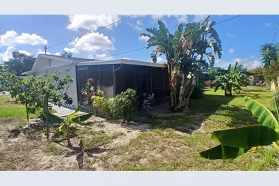 2109 Shannon Drive, Holiday, FL 34690 - Photo 25