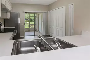 2439 Lake Woodberry Cir, Brandon, FL 33510 - Photo 9
