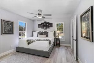 1960 McKinley St, Clearwater, FL 33765 - Photo 27