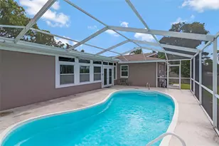 1801 Oak Park Dr N, Clearwater, FL 33764 - Photo 49