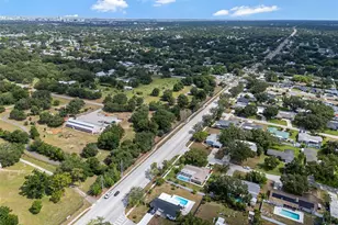 1801 Oak Park Dr N, Clearwater, FL 33764 - Photo 69