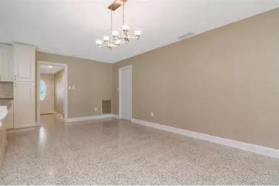 1801 Oak Park Drive N, Clearwater, FL 33764 - Photo 19