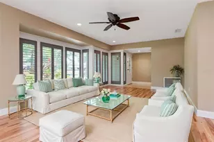 1801 Oak Park Dr N, Clearwater, FL 33764 - Photo 7