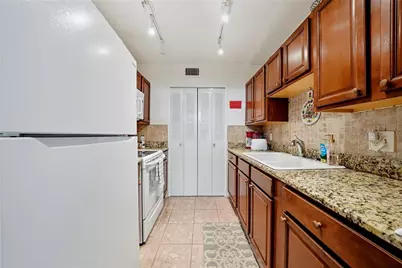 1235 S Highland Avenue #3-203, Clearwater, FL 33756 - Photo 9