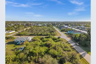 10177 Owl Head Circle, Port Charlotte, FL 33981 - Photo 5