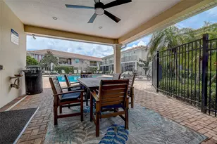 256 Valencia Cir, Saint Petersburg, FL 33716 - Photo 37