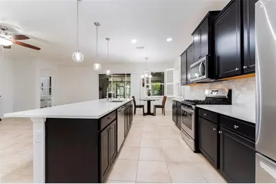 7527 Lantern Park Avenue, Apollo Beach, FL 33572 - Photo 5