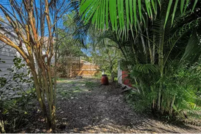 1122 E Oakwood Street, Tarpon Springs, FL 34689 - Photo 15