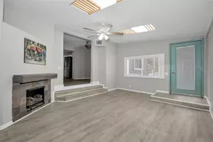 1122 E Oakwood St, Tarpon Springs, FL 34689 - Photo 5