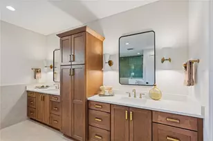 220 90th Ave NE, Saint Petersburg, FL 33702 - Photo 57