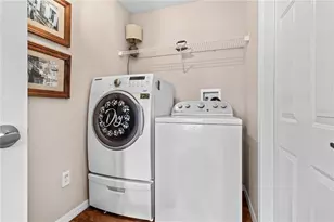 11464 Inman Ct, Spring Hill, FL 34609 - Photo 15