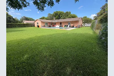 4215 Latona Avenue, West Palm Beach, FL 33407 - Photo 27