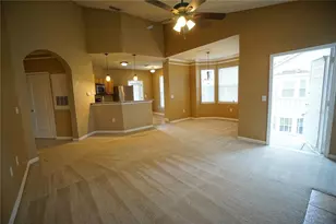 18004 Villa Creek Dr, Tampa, FL 33647 - Photo 7