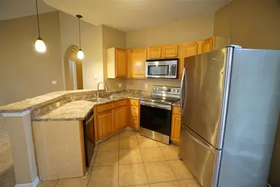 18004 Villa Creek Drive, Tampa, FL 33647 - Photo 5