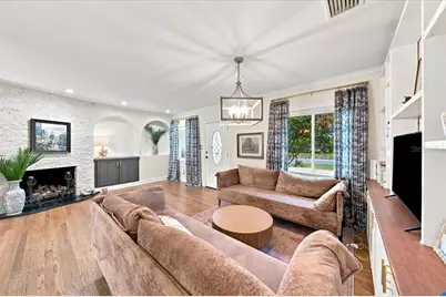 222 26th Avenue S, Saint Petersburg, FL 33705 - Photo 17