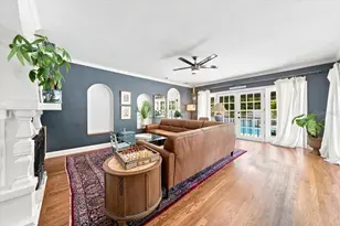 222 26th Ave S, Saint Petersburg, FL 33705 - Photo 9