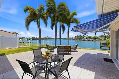 3666 Belle Vista Drive E, Saint Petersburg, FL 33706 - Photo 43
