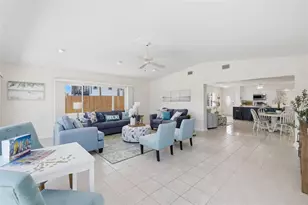 3666 Belle Vista Dr E, Saint Petersburg, FL 33706 - Photo 21