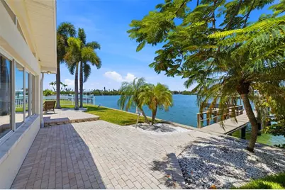 3666 Belle Vista Drive E, Saint Petersburg, FL 33706 - Photo 47