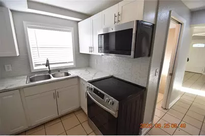 1254 Grove Street #B, Clearwater, FL 33755 - Photo 9