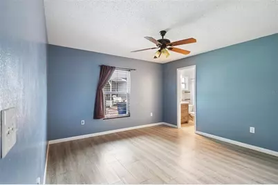 8420 N River Dune Street, Tampa, FL 33617 - Photo 11