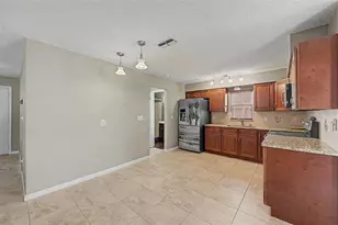 4212 Gray Squirrel Ln, New Port Richey, FL 34653 - Photo 7