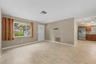 4212 Gray Squirrel Ln, New Port Richey, FL 34653 - Photo 9