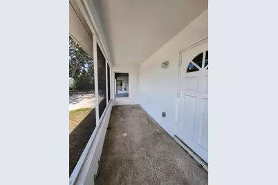 304 S Mercury Avenue, Clearwater, FL 33765 - Photo 3