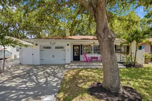 1023 Granada St, Clearwater, FL 33755 - Photo 3