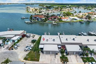 645 Boca Ciega Point Blvd N, Saint Petersburg, FL 33708 - Photo 31
