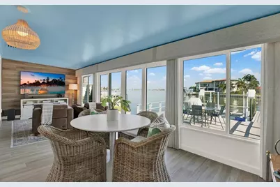 645 Boca Ciega Point Boulevard N, Saint Petersburg, FL 33708 - Photo 5