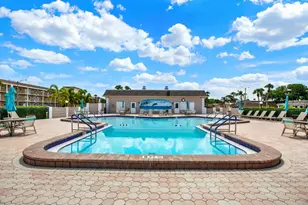 645 Boca Ciega Point Blvd N, Saint Petersburg, FL 33708 - Photo 37