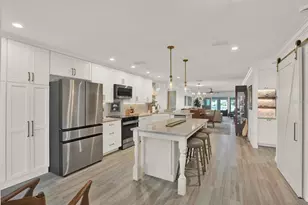 645 Boca Ciega Point Blvd N, Saint Petersburg, FL 33708 - Photo 13