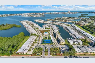 645 Boca Ciega Point Boulevard N, Saint Petersburg, FL 33708 - Photo 33
